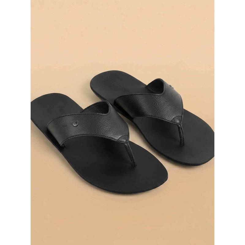 Metro Black Men Leather Flipflops (EURO 41)