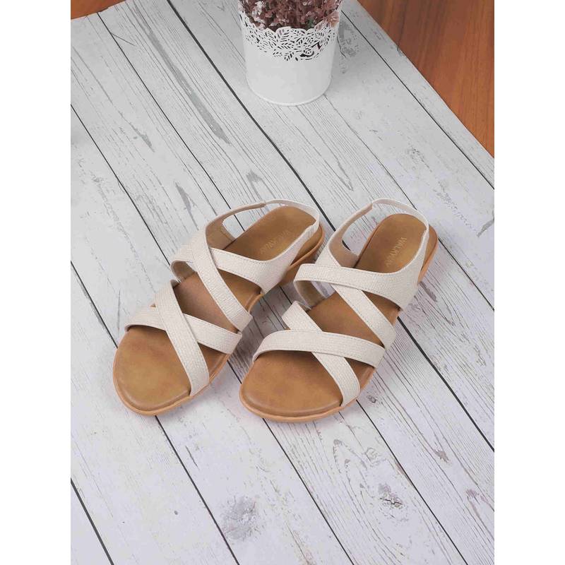 Walkway Women Beige Casual - Sandals (EURO 39)