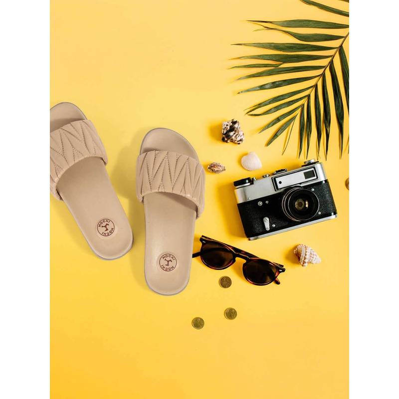 Mochi Womens Beige Open Casual Sliders (EURO 36)