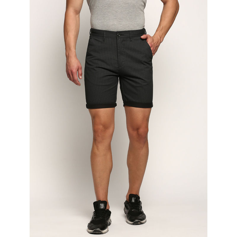 SHOWOFF Mens Mid-Rise Above Knee Striped Charcoal Cotton Short (30)