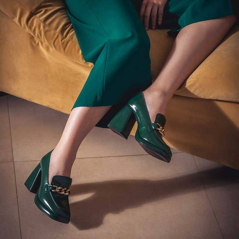 Saint G Benoite Green Patent Leather Handcrafted Moccasins (UK 5)