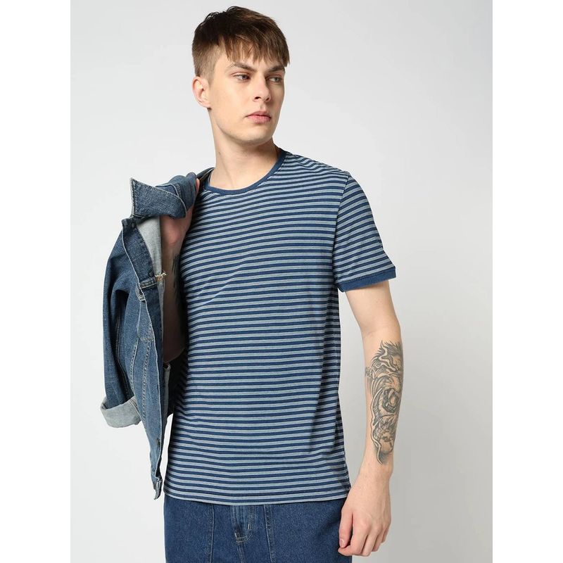 GAP Men Navy Blue Stripes T-Shirt (M)