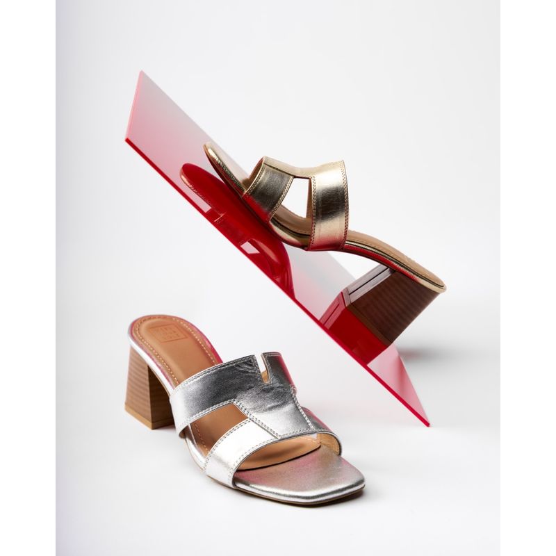 Heel Your Sole Nemo Silver Heels (EURO 36)