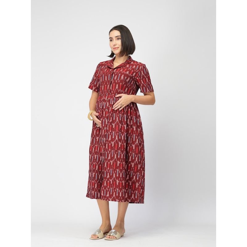 Zelena Maroon Ikat Print Maternity and Nursing Tiered Midi Dress (M)