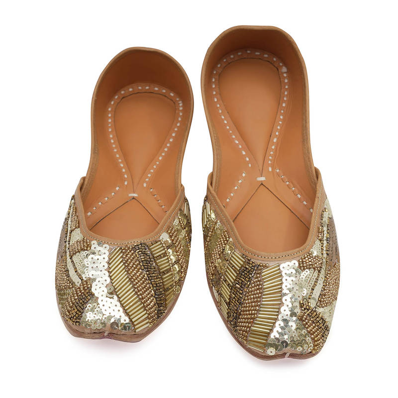 NR BY NIDHI RATHI Golden Handcrafted Ethnic Juttis (EURO 37)