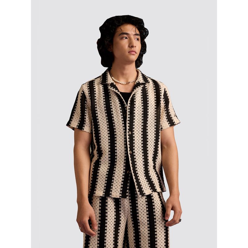 Muvazo Ebony Edge Crochet T-Shirt (2XL)