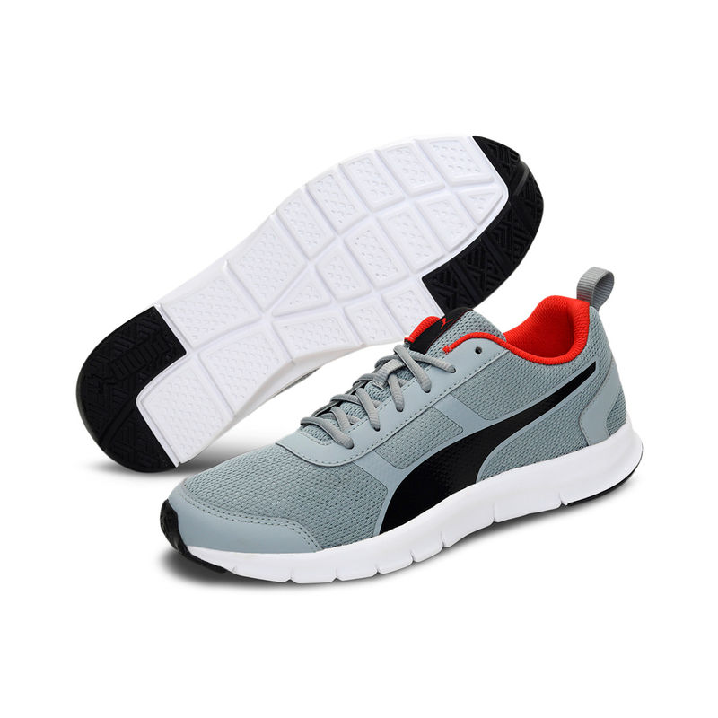Puma Dash Mens Gray Sneakers (UK 6)