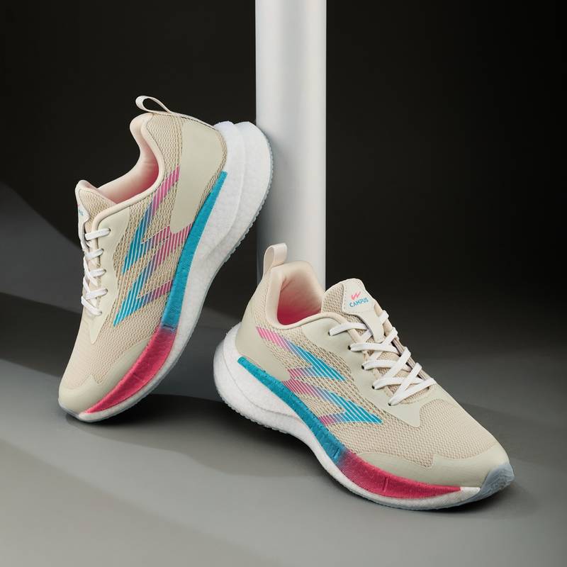 Campus HAZZLE Off White Women Running shoes (UK 4)