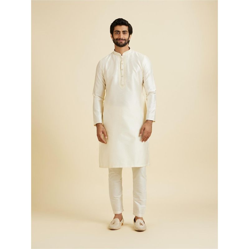 Manyavar Creamy Delight Kurta with Pyjama for Men (XL)