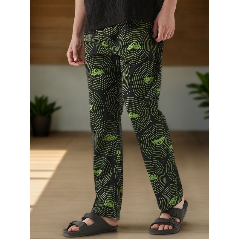 Bewakoof Men's Black & Green Rick & Morty All Over Printed Pyjamas (M)