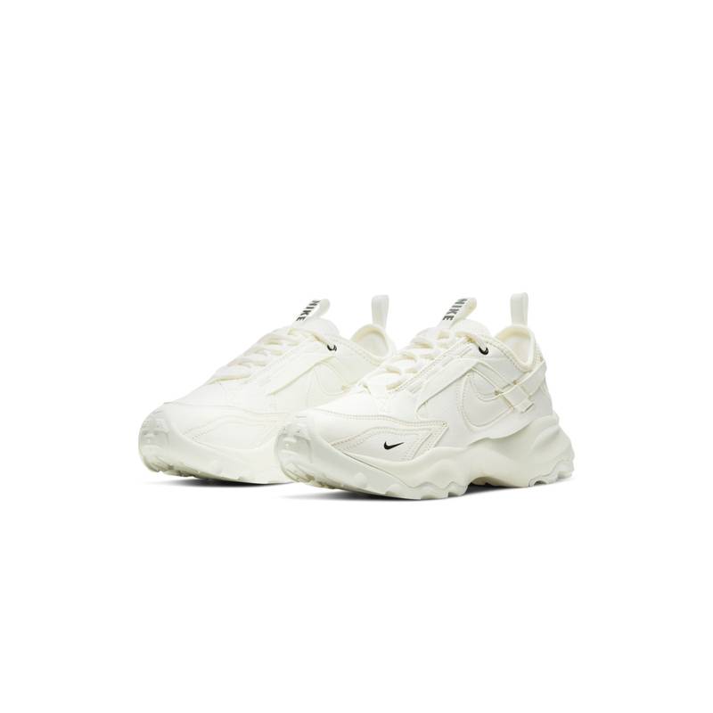 Nike TC 7900 Women White Sneakers (UK 5)
