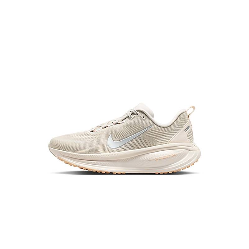 Nike Women Vomero Beige Running Shoes (UK 7)