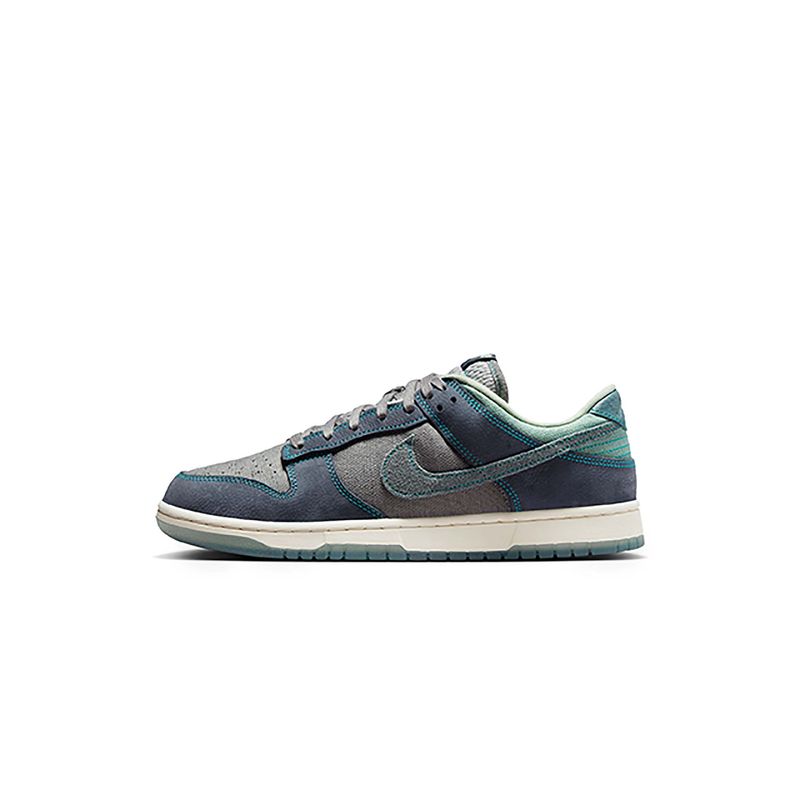Nike Men Dunk Low Green Basketball Shoes (UK 12)