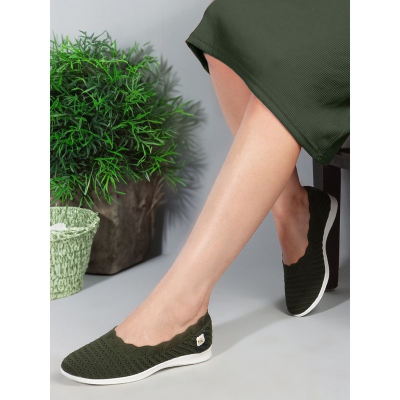 Carlton London Olive Slip On Round Toe Woven Desin Bellies (EURO 36)