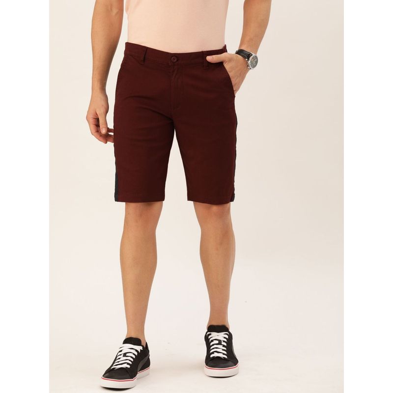 The Indian Garage Co Men Burgundy Slim Fit Solid Mid-Rise Shorts (32)