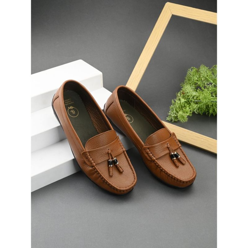 EGOSS Women Lady Boss Premium Genuine Leather Moccasins - Tan (EURO 41)