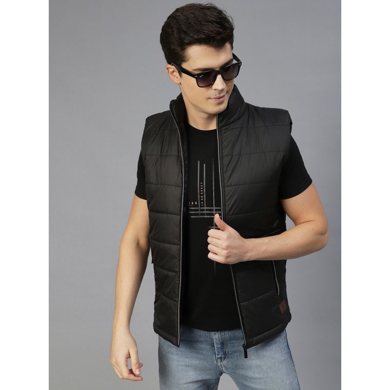 RIGO Men Black Sleeveless Puffer Jacket (XL)