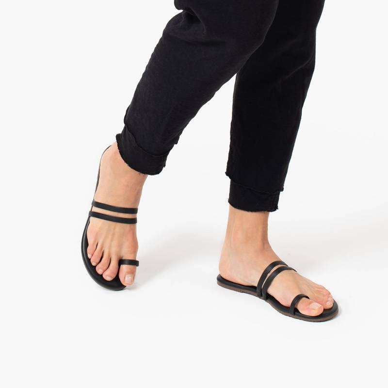 IRUSSH Memory Foam Lara Black Flats (EURO 35)