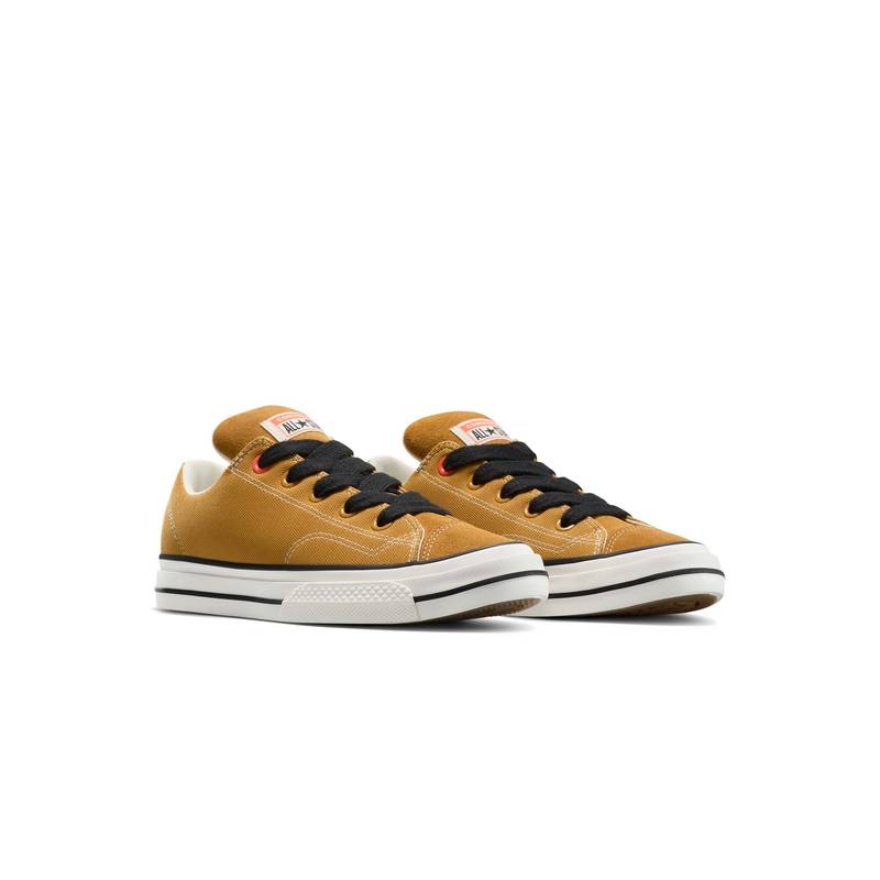 Converse Unisex Chuck Taylor Puff Low Top Sneakers (UK 11)