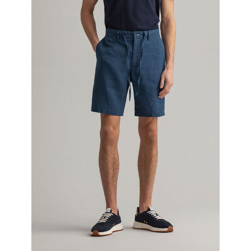 GANT Men Navy Blue Solid Regular Shorts (30) (30)