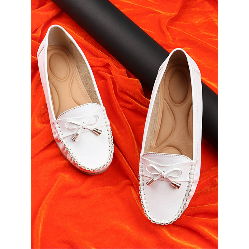 Shoetopia Women White Ballerinas With Bows Flats (Euro 41)