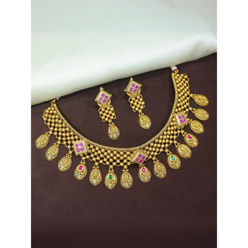 I Jewels Women's 18K Gold Plated Bollywood Wedding Jewelry Set - Intricate Bride & Groom Figurine Necklace & Earrings