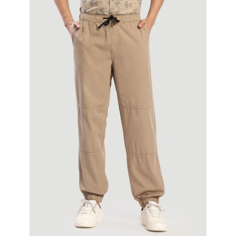Bene Kleed Men Beige Relaxed Fit Joggers (34)