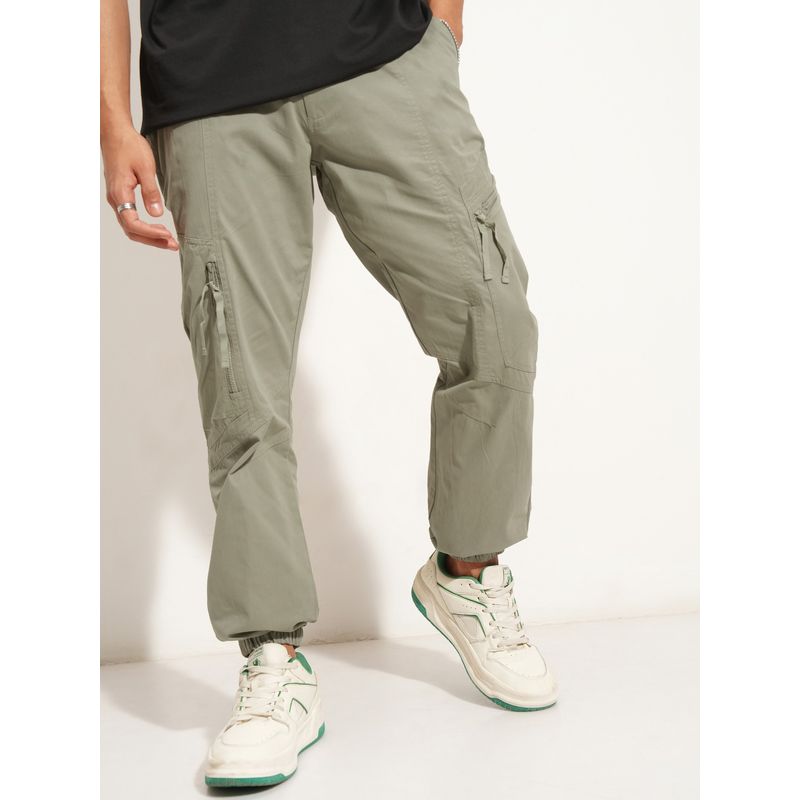 HIGHLANDER Men Relaxed Fit Cargo Styles Cotton Joggers (34)