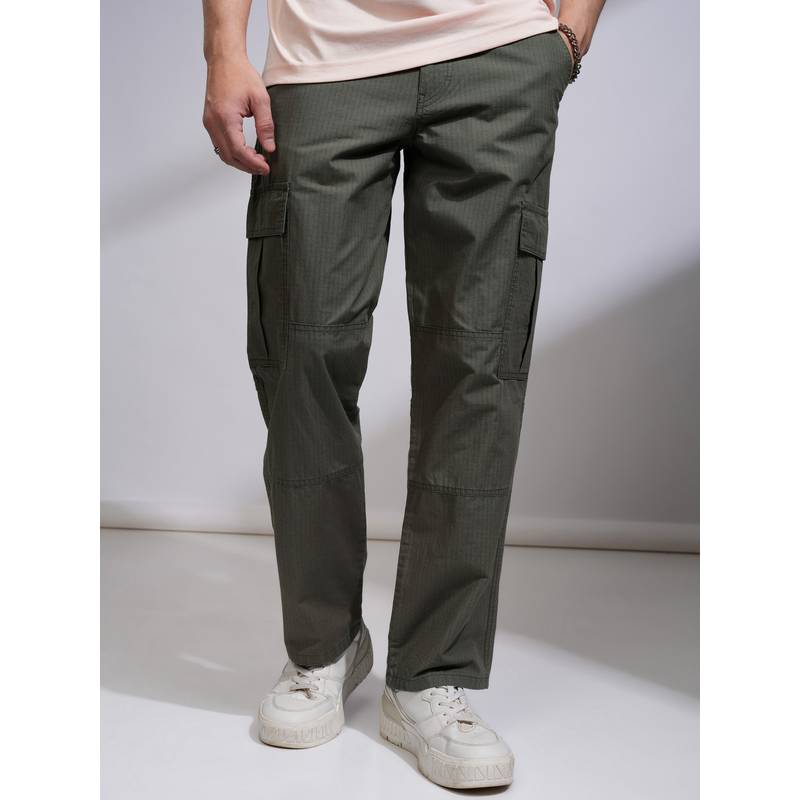 Buy HIGHLANDER Men Rib Stop Dobby Loose Fit Green Cargos Online
