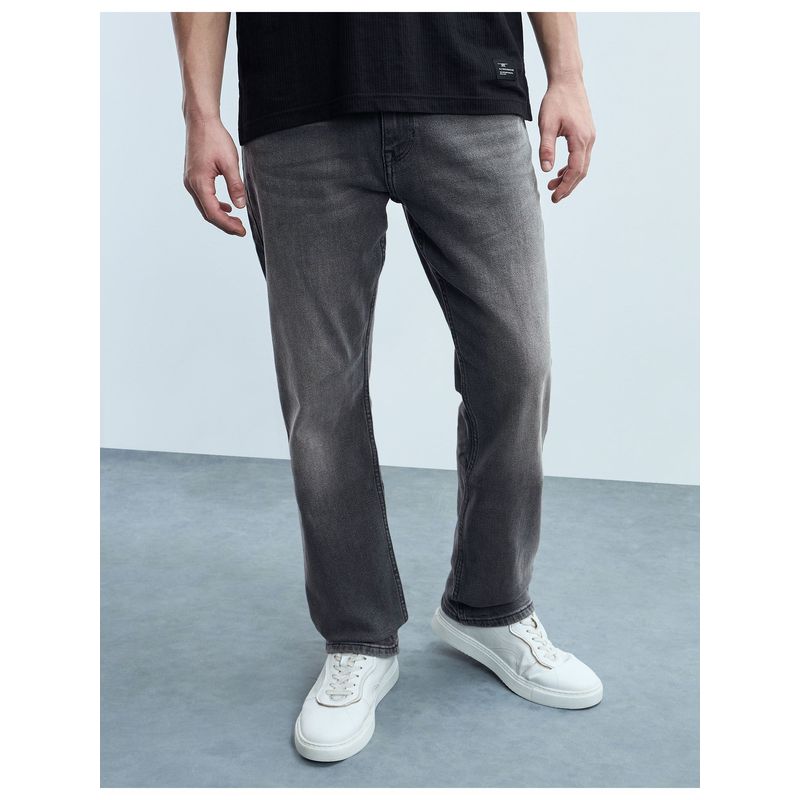 Flying Machine Men Black Cotton Solid Straight Jeans (30)