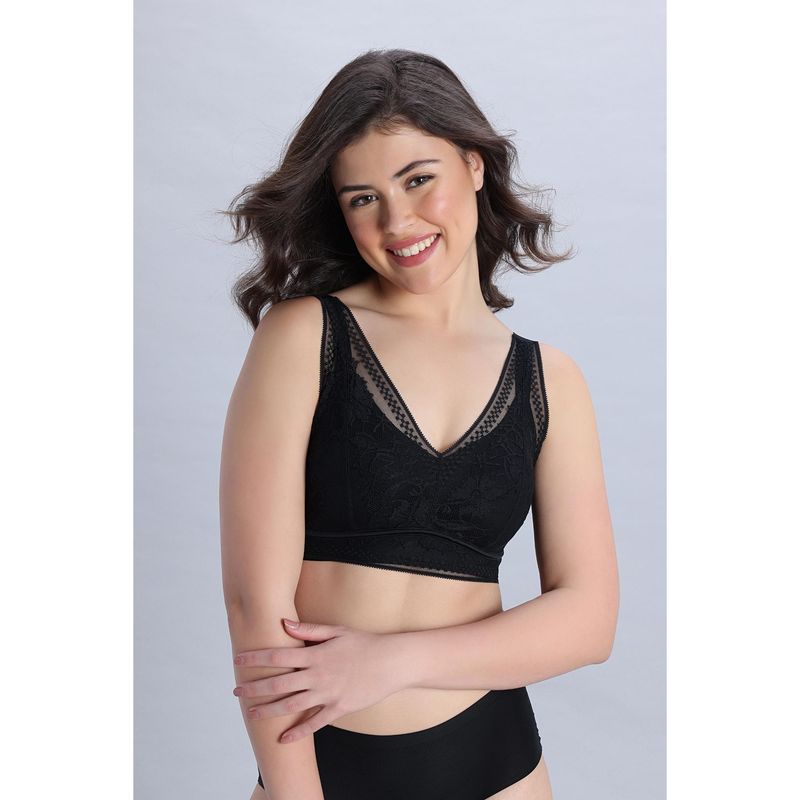 Zivame Seamless Collective Single Layered Non Wired Full Coverage Bonded Bralette - Black (M)