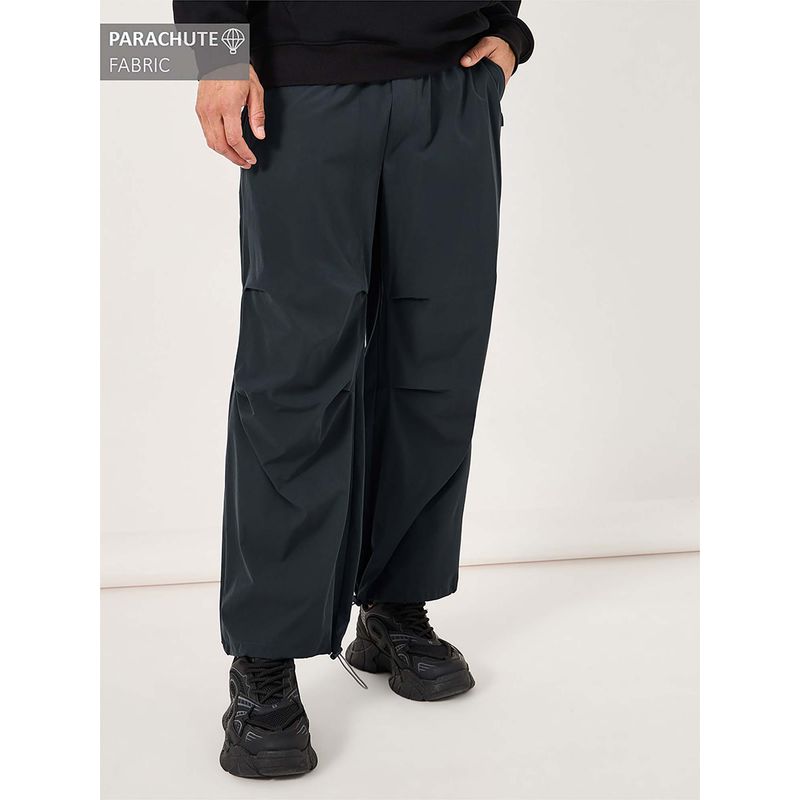 Styli Men Grey Solid Parachute Pant (38)