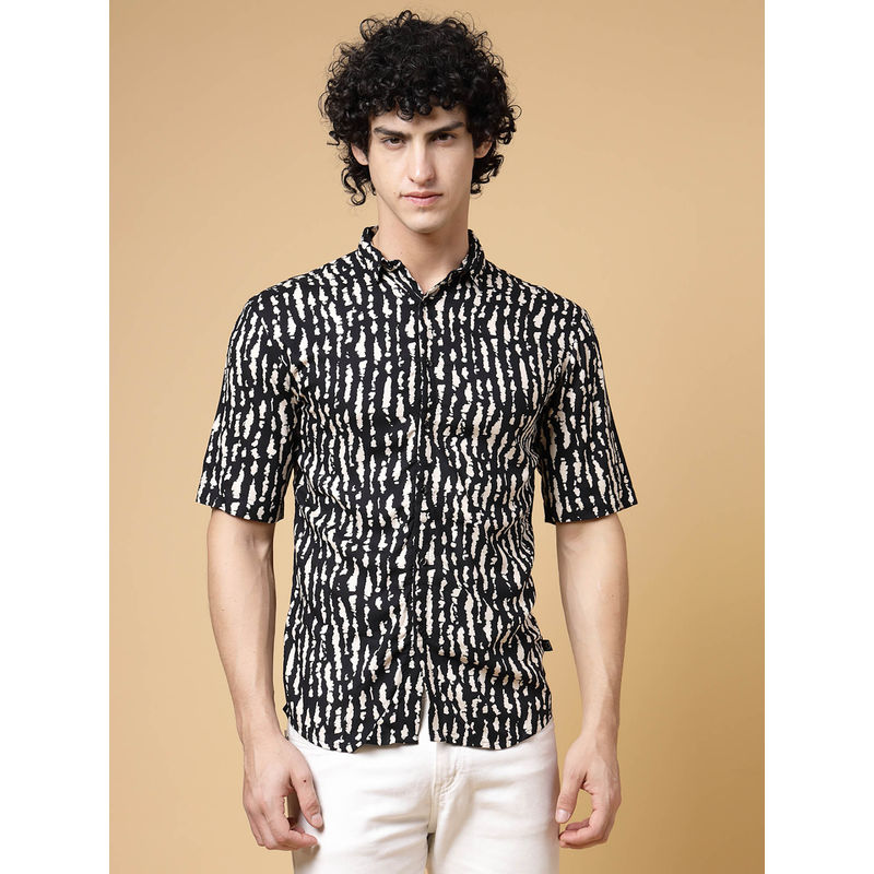 RIGO Men Rayon Half Sleeve Printed Slim Fit Shirt (S)