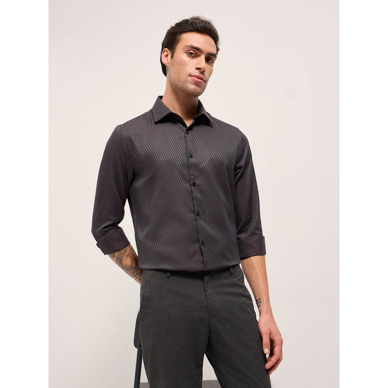 THE BEAR HOUSE Mens Tailored Fit Maroon Textured Formal Shirt (S)