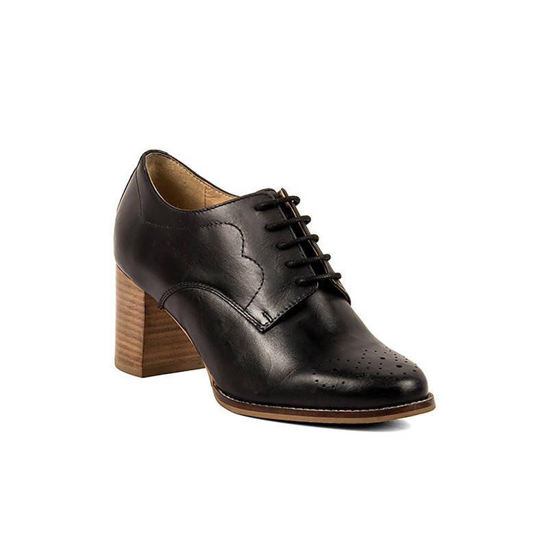 Vanilla Moon Women Black Pointed Toe Derbies (EURO 36)