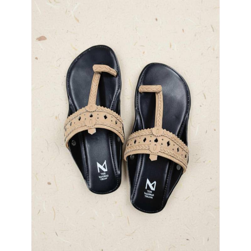 The Madras Trunk Women Kolhapuri in Beige (EURO 36)