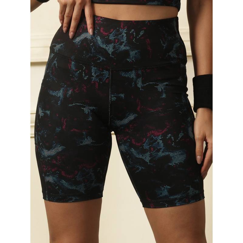 SOIE Womens High Waist Knee Length Quick Dry Printed Sports Shorts Black (S)