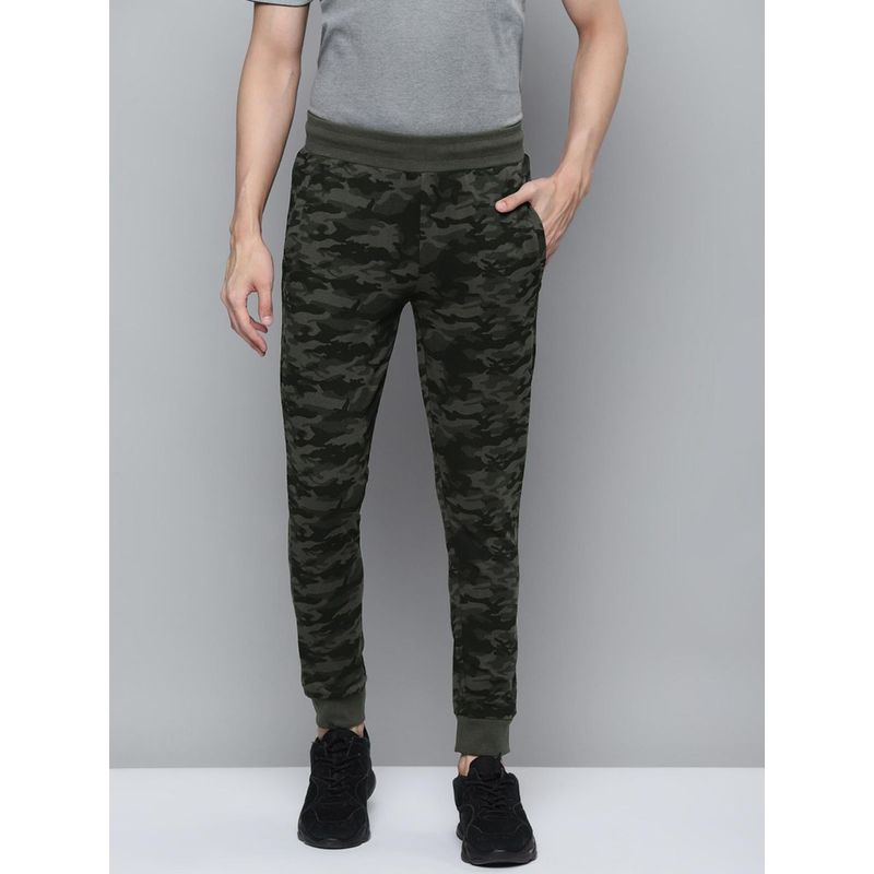 Alcis Men Olive Green Camouflage Printed Joggers (L)