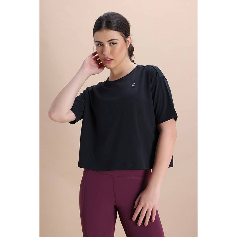 Zivame Zelocity Quick Dry Relaxed T-Shirt - Black Beauty (M)