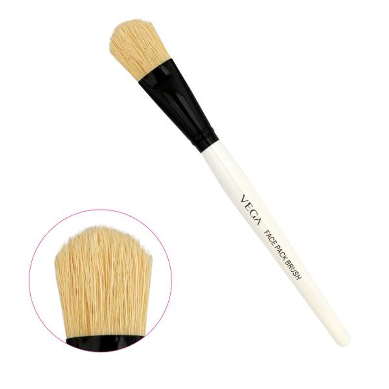 Face outlet pack brush