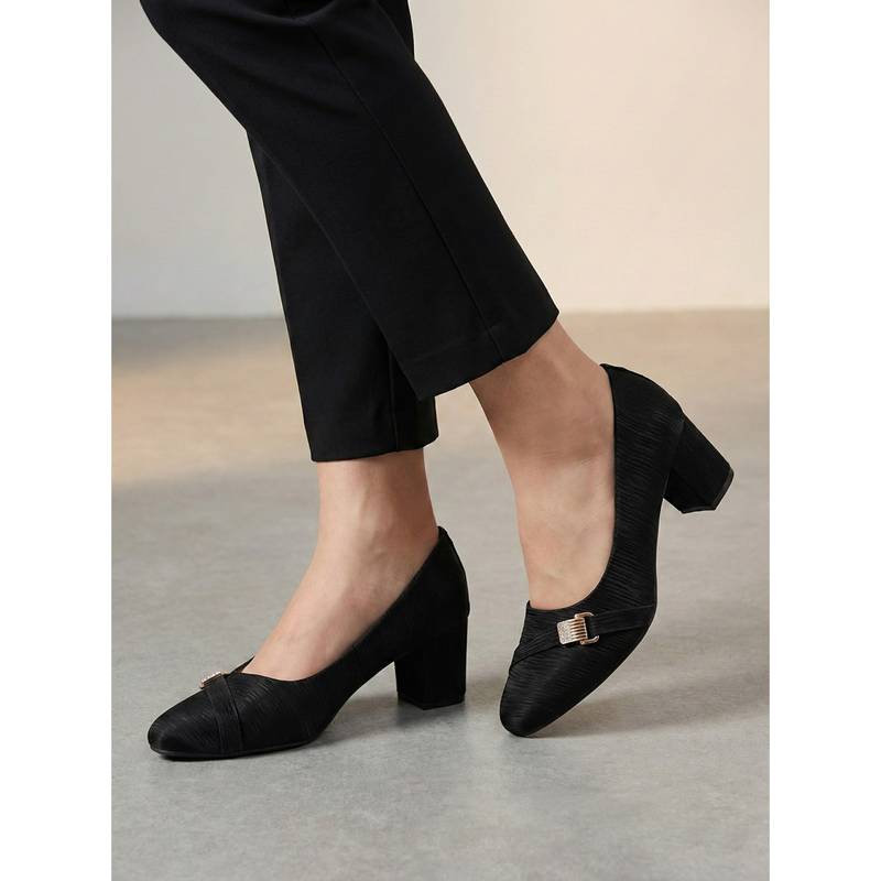 LYDC LONDON Ultra-Comfort Black Pumps (UK 3)