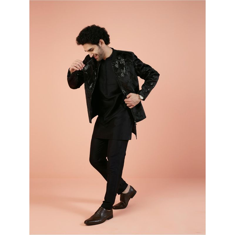 KISAH Men Black Abstract Kurta with Bomber Jacket and Trouser (Set of 3) (42)