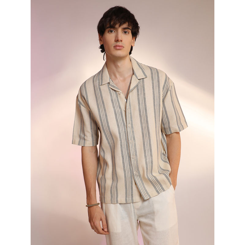 Campus Sutra Men'S Saltbox Beige Woven Striped Oversized Shirt (L)