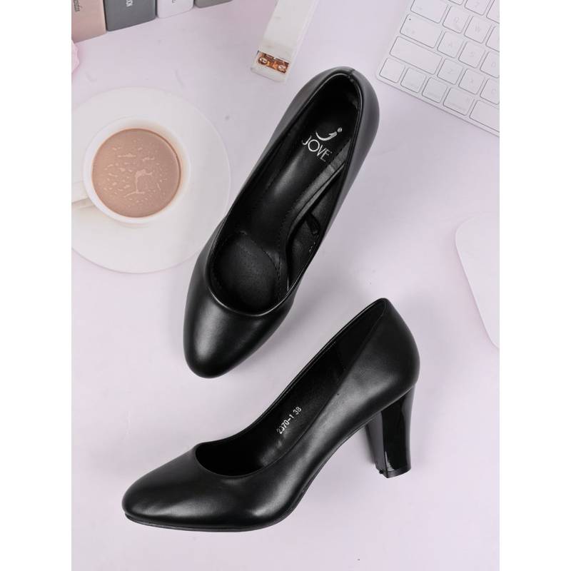 Jove Women Black Solid Pumps (EURO 36)