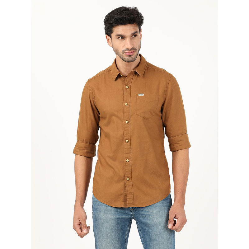 Men's Brown Solid Slim Fit Casual Shirt