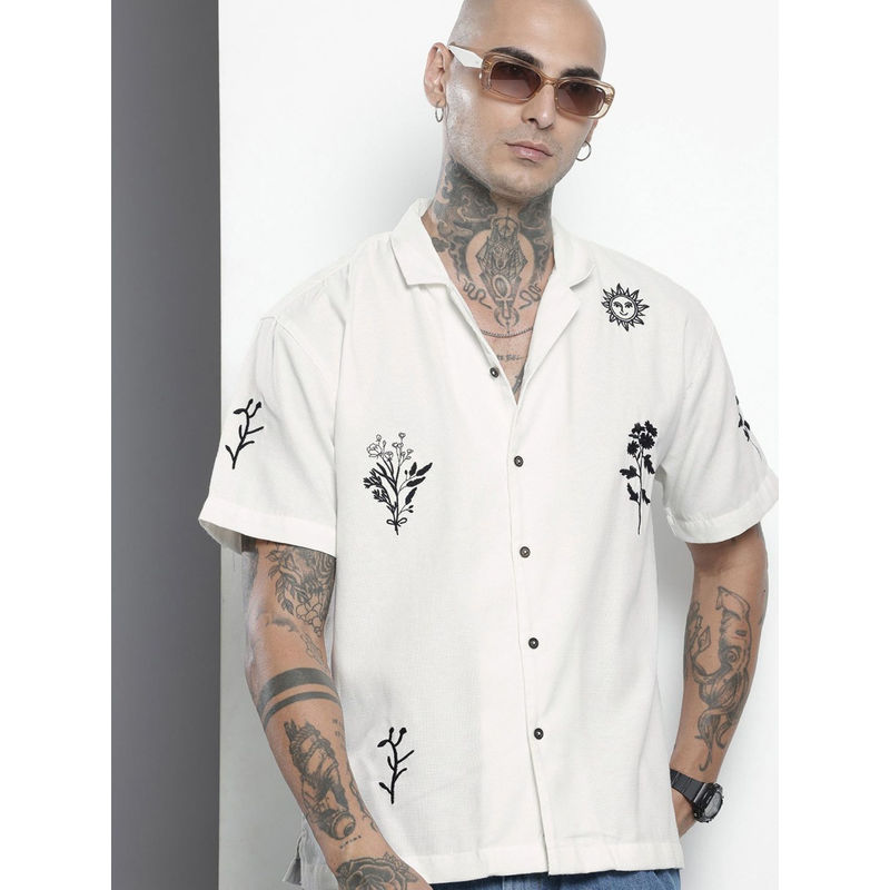 The Indian Garage Co Men Relaxed Fit White Embroidered Half Sleeves Cuban Collar Shirt (XL)