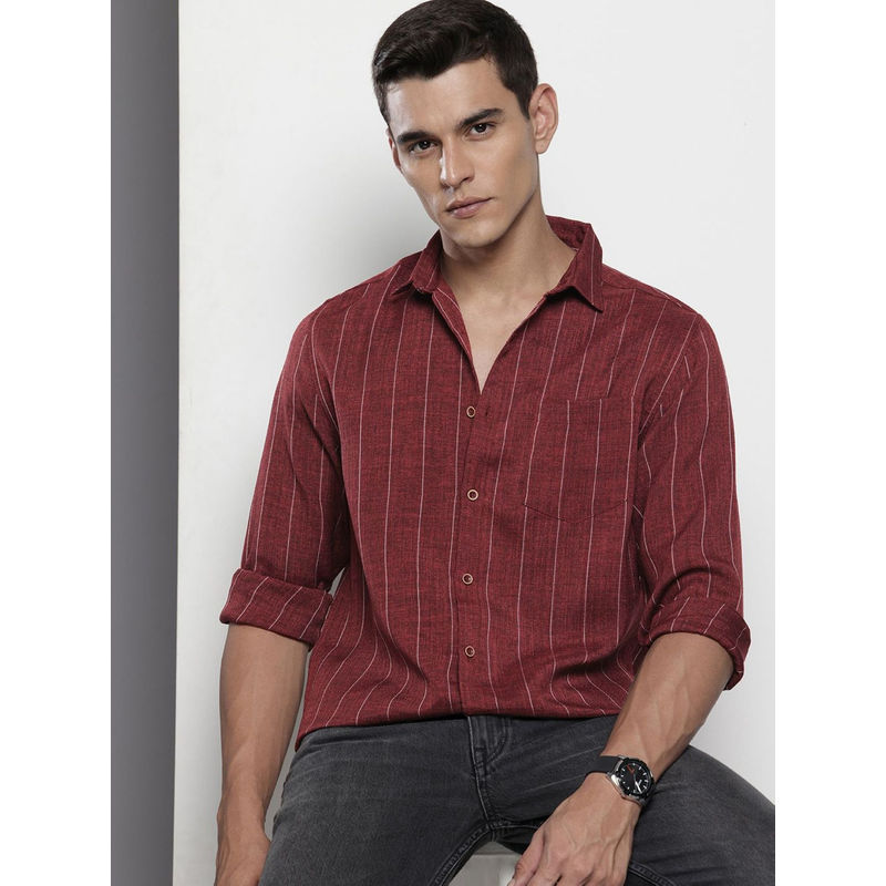 The Indian Garage Co Men Slim Fit Maroon Vertical Striped Full Sleeves Cutaway Collar Shirt (M)