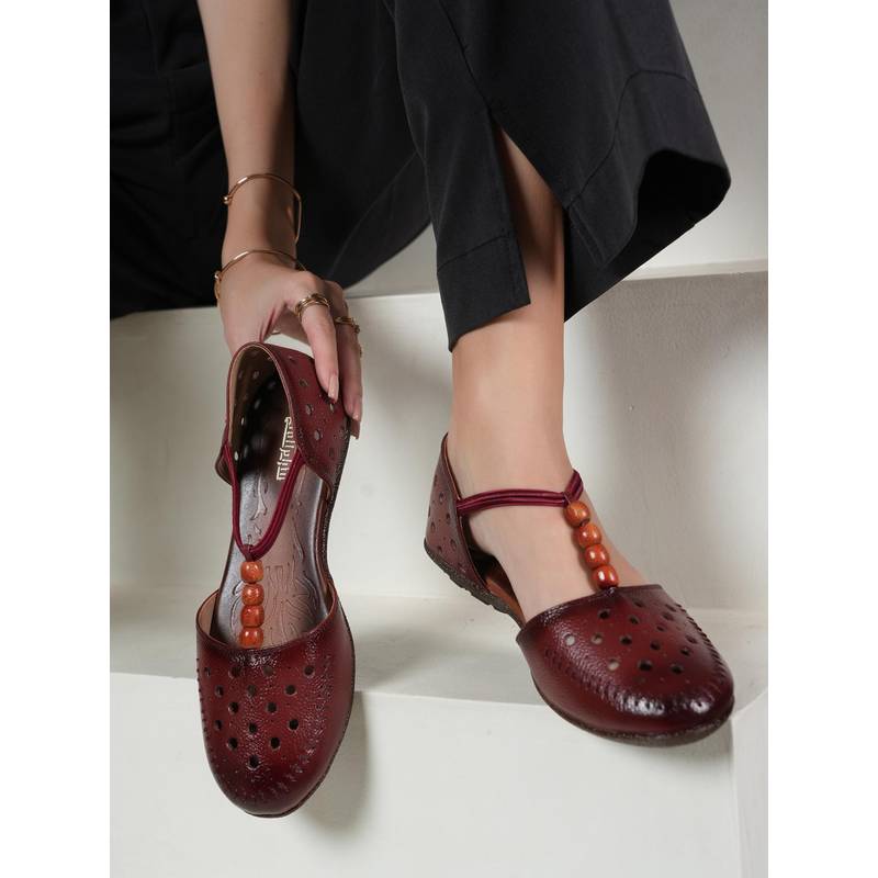 Dollphin Women Leather Slip On Sandals Leaser Cut - Maroon (EURO 36)