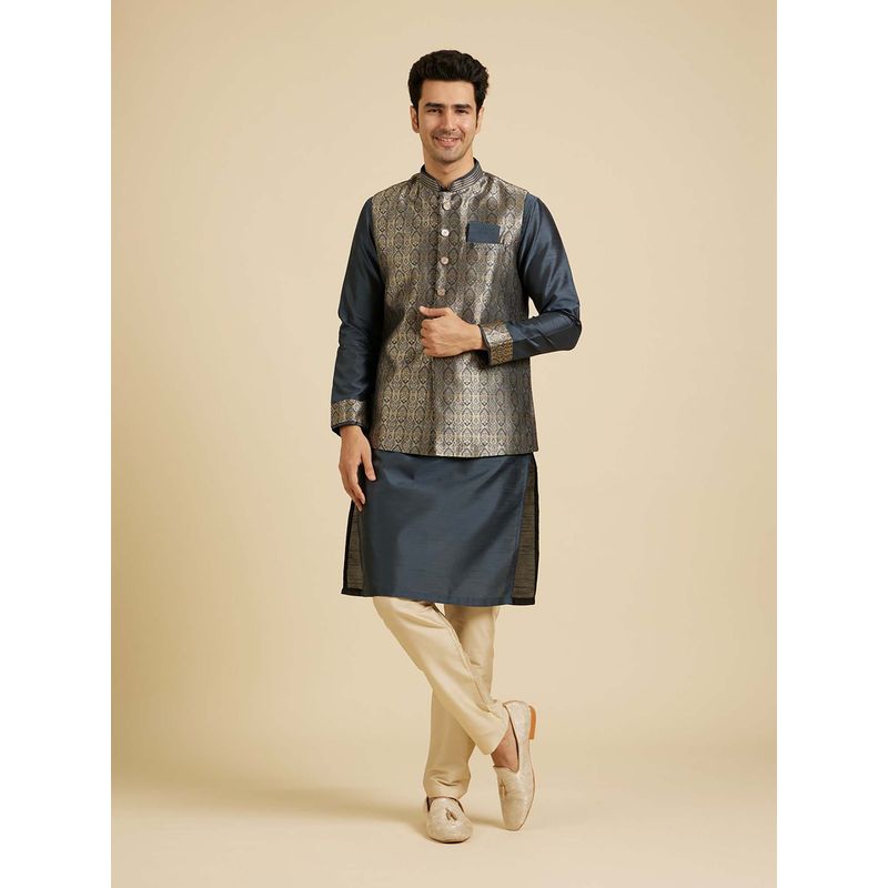 Manyavar Grey Self Design Kurta with Nehru Jacket and Pyjama (Set of 3) (XL)