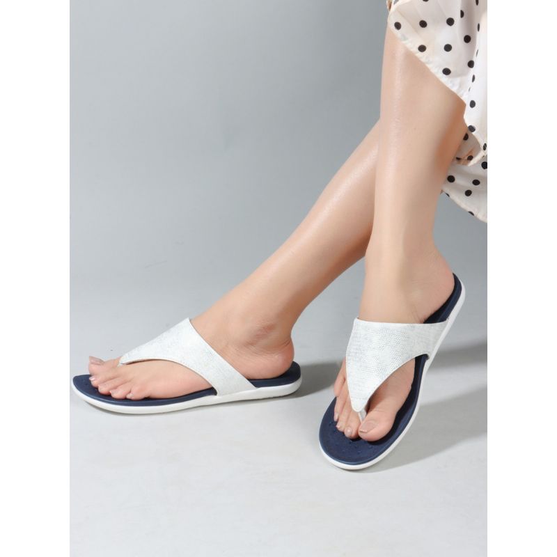 Carlton London White Slip-On Round Toe Women Flats (EURO 36)